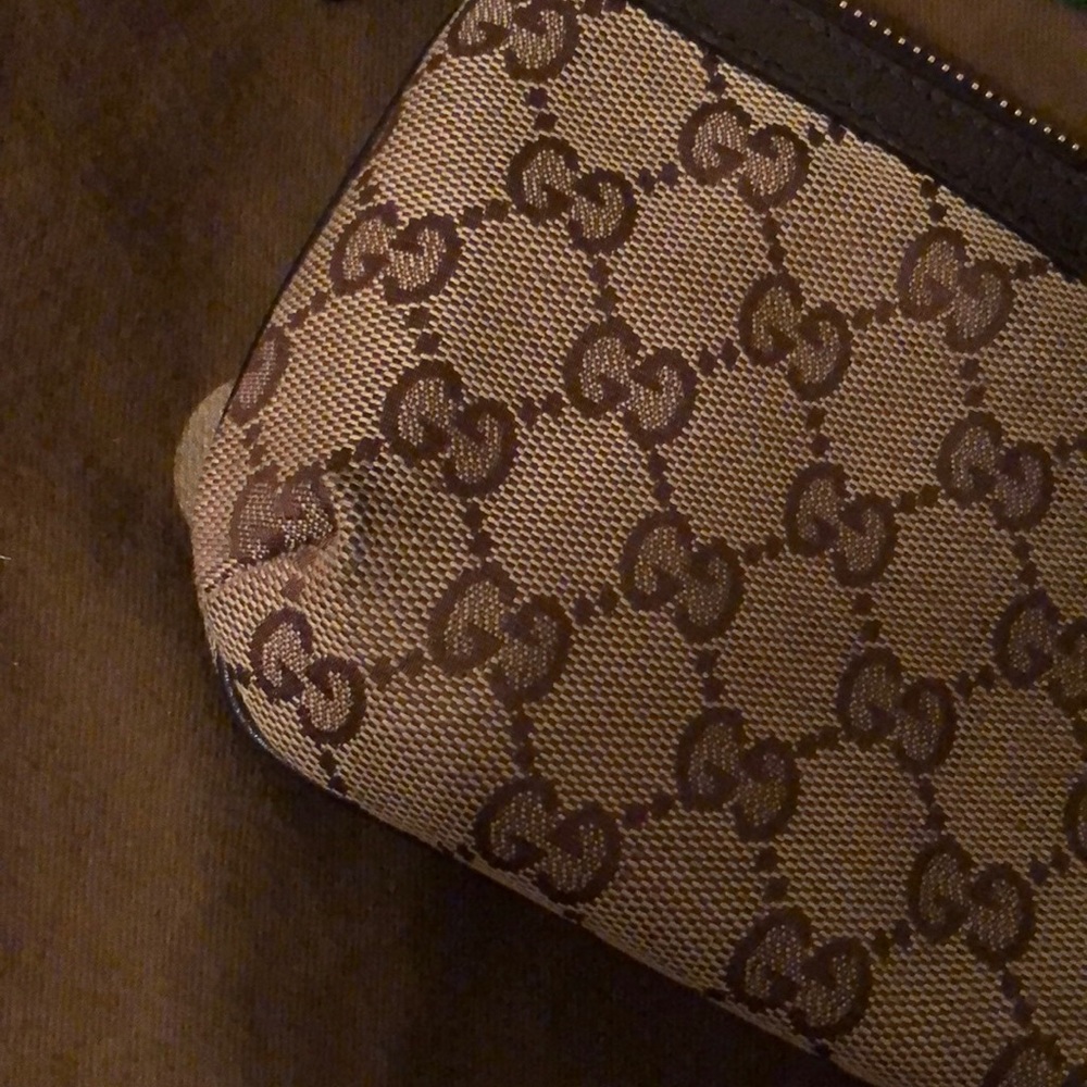 SOLD!! ✔️ 💯 % authentic Gucci clutch - Picture 4 of 8
